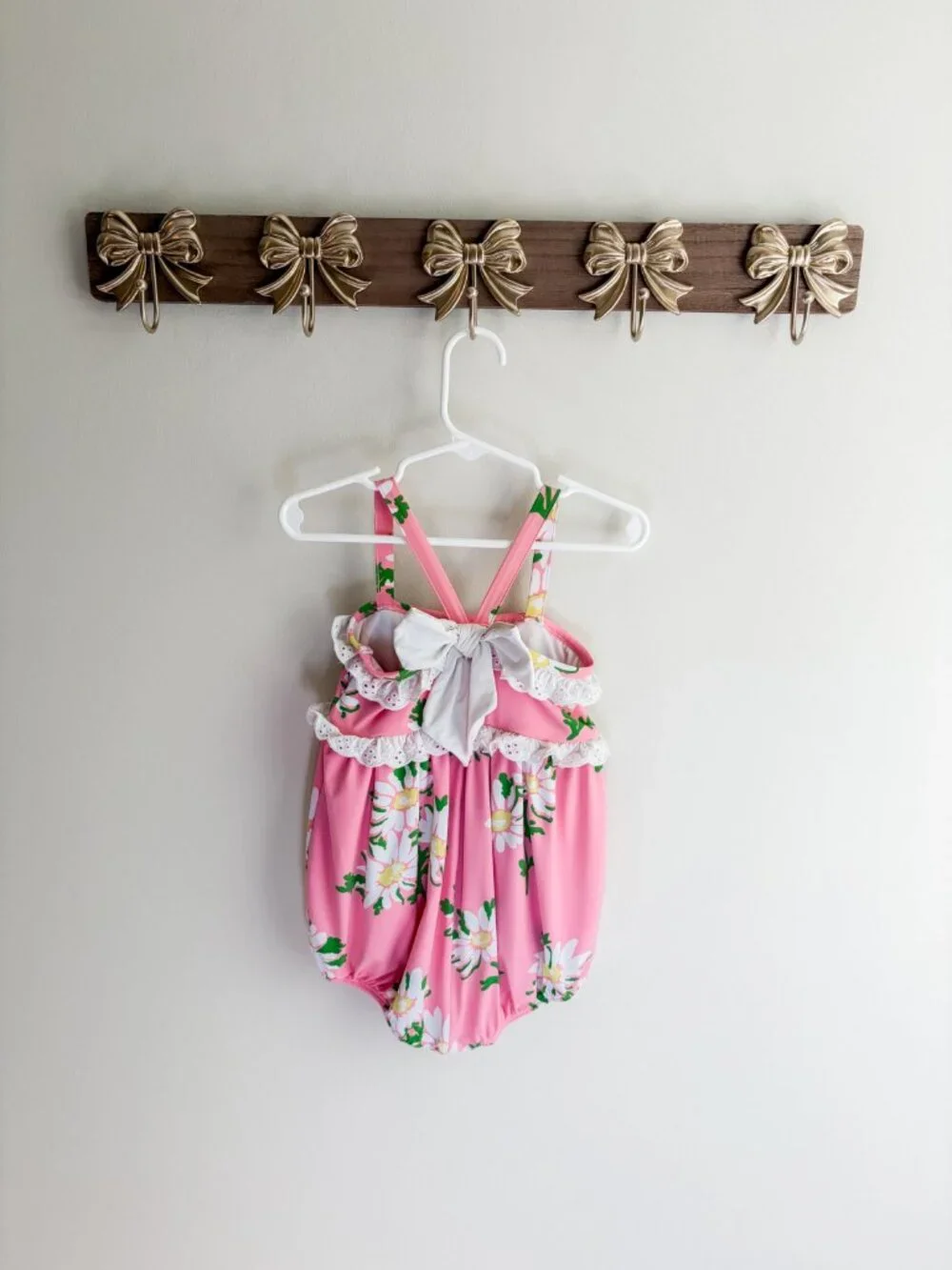 The Beaufort Bonnet Company girls size 3T bathing suit